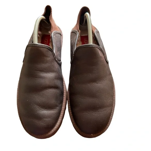 UGG Cooke Grizzly Men's Size 9 Brown Slip On Leather Slippers Missing Size Tags - Picture 2 of 9